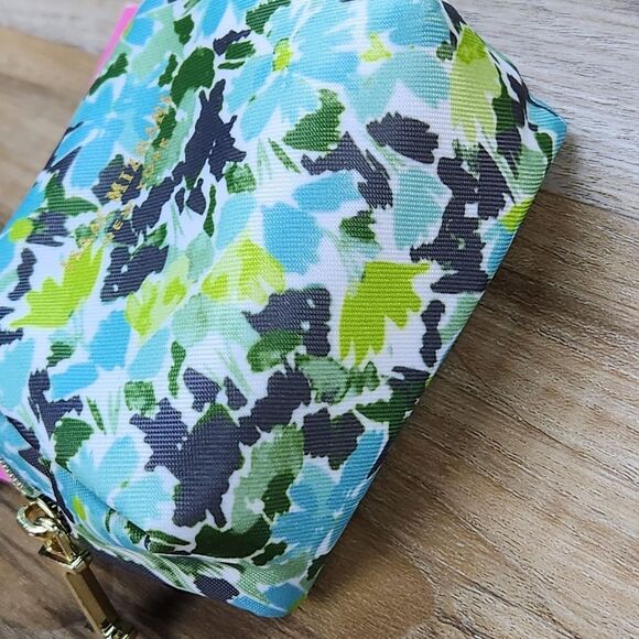 🩵NWT Isaac Mizrahi Watercolor Floral Compact Pill Organizer & Pouch - Picture 6 of 12
